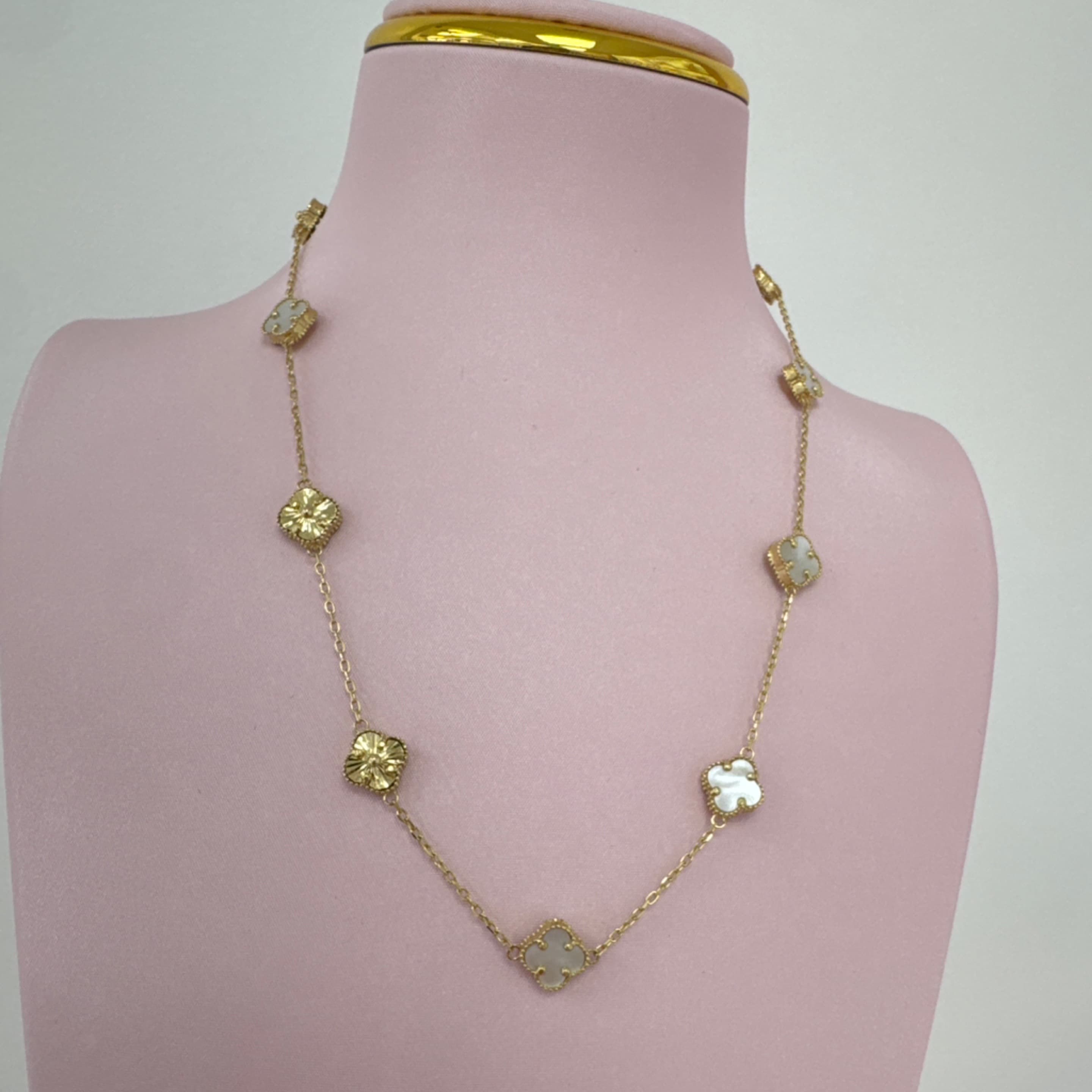 Two-color flower chain 14KT