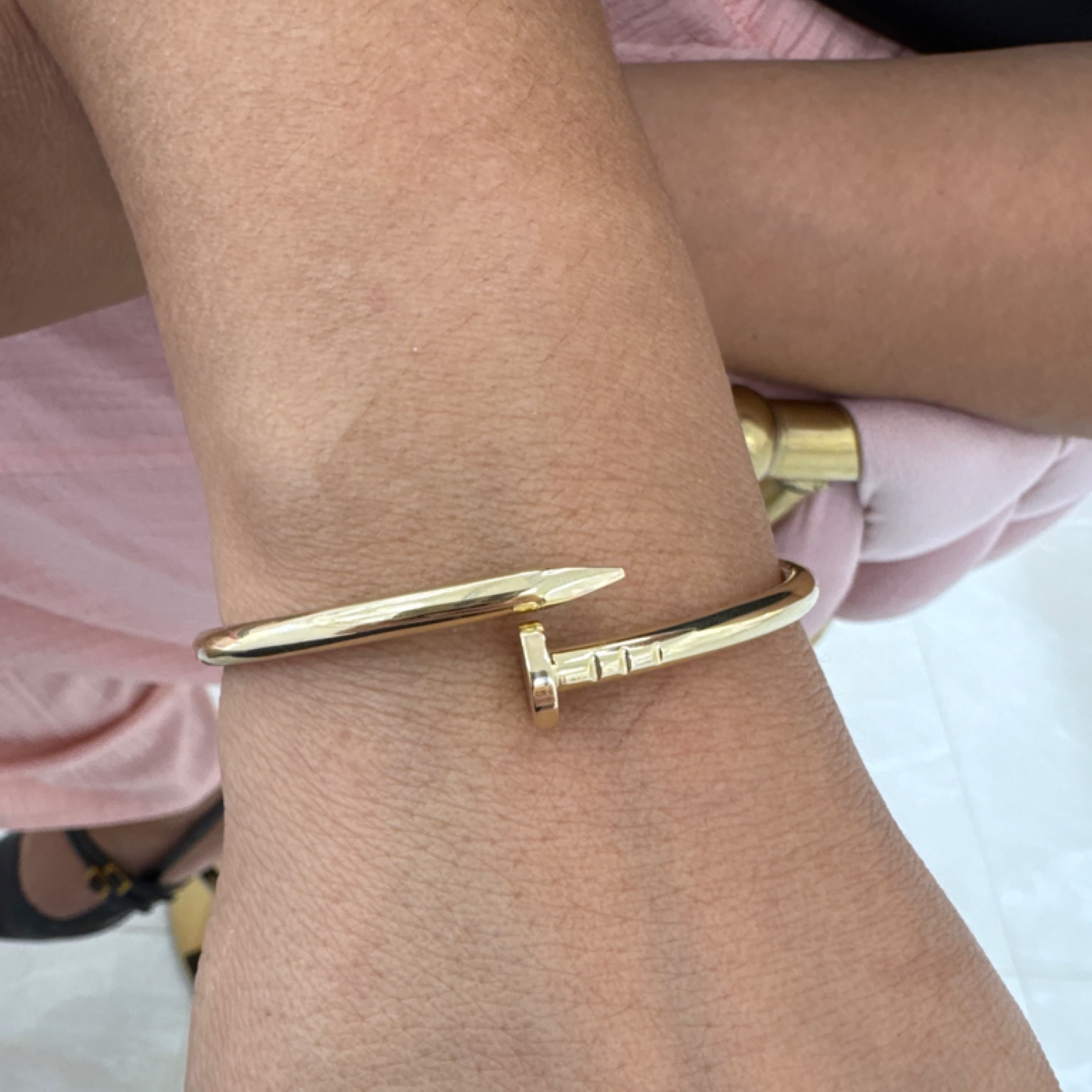 Nail bracelet 10KT