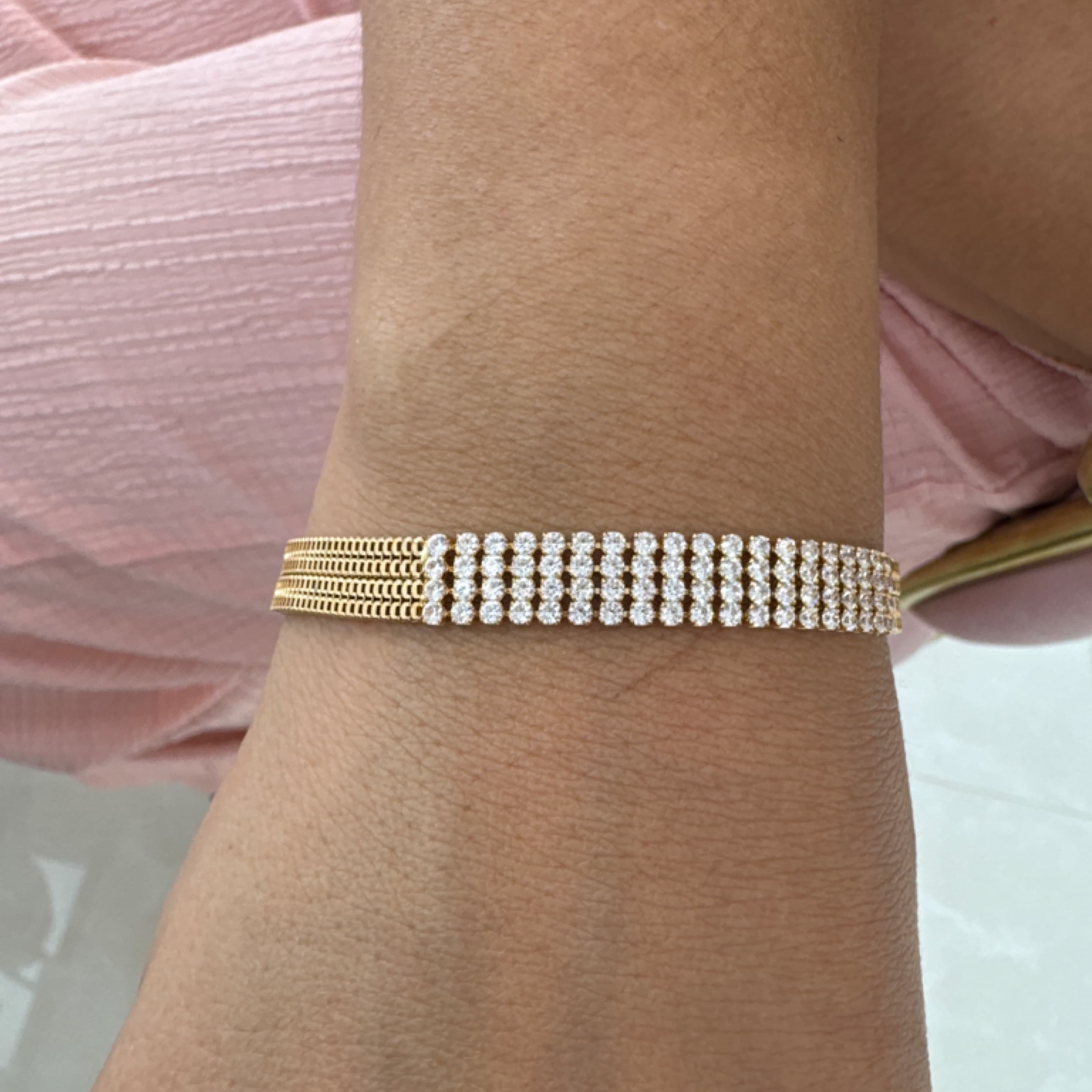 Elegant Zc bracelet