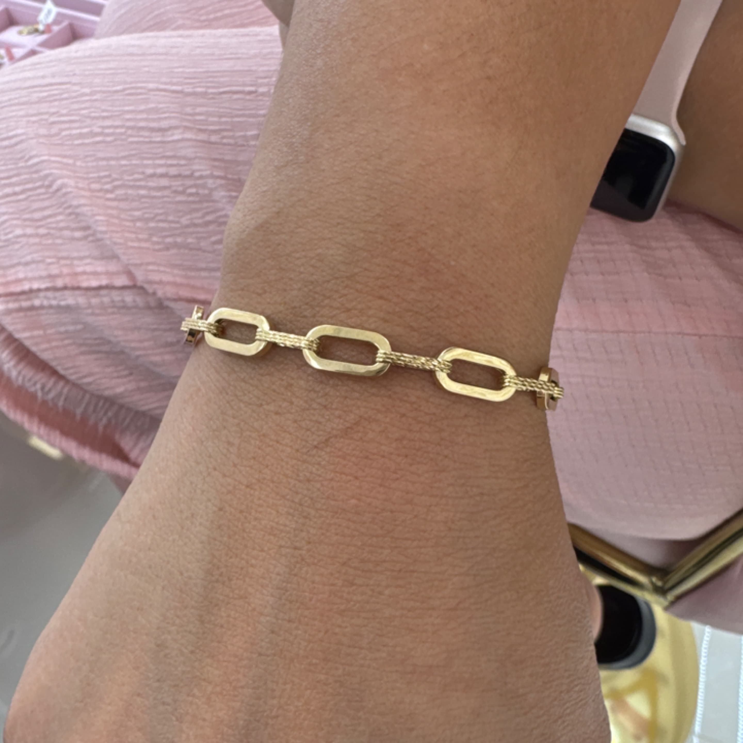 Two design elegant bracelet 14KT
