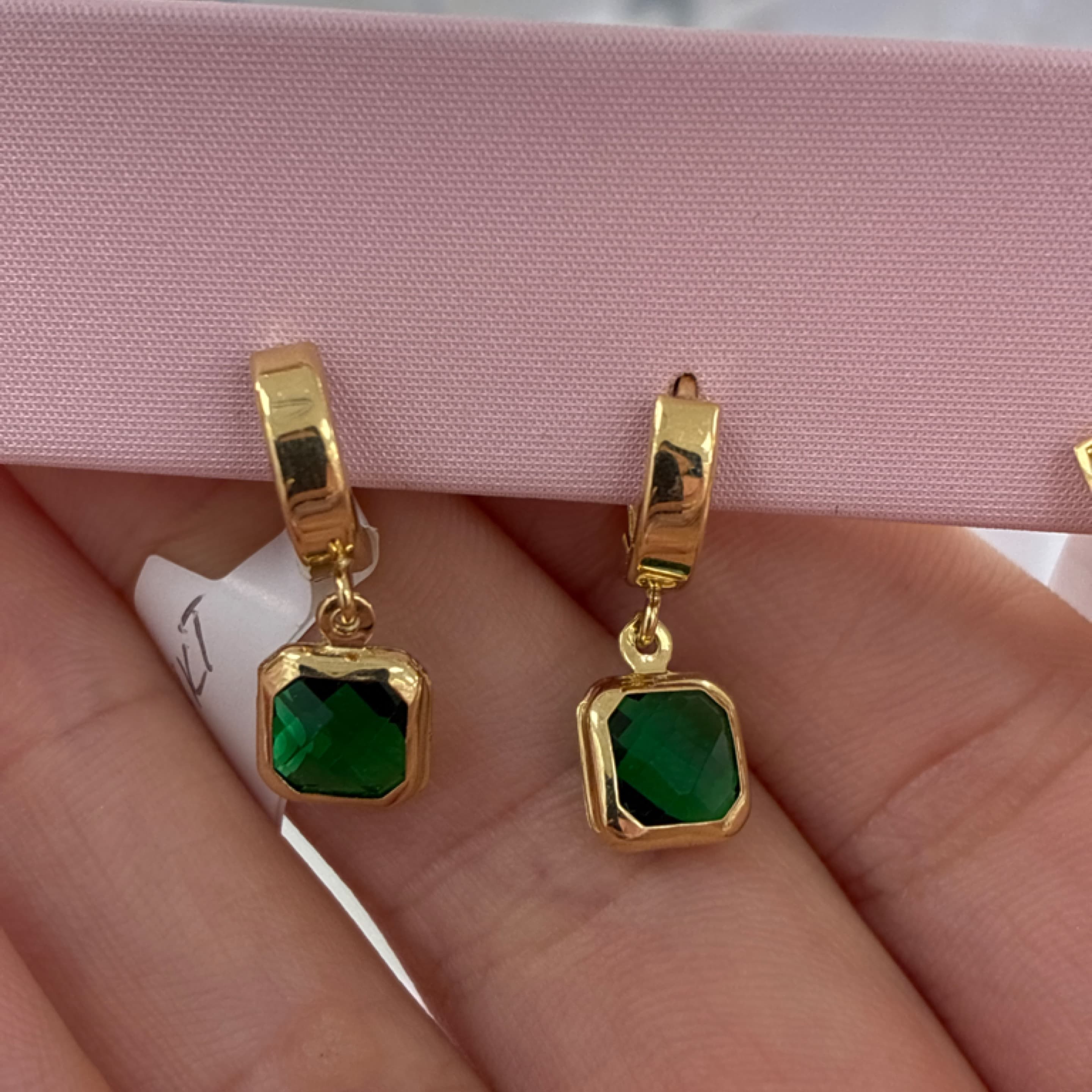 Green stone hoops 14KT