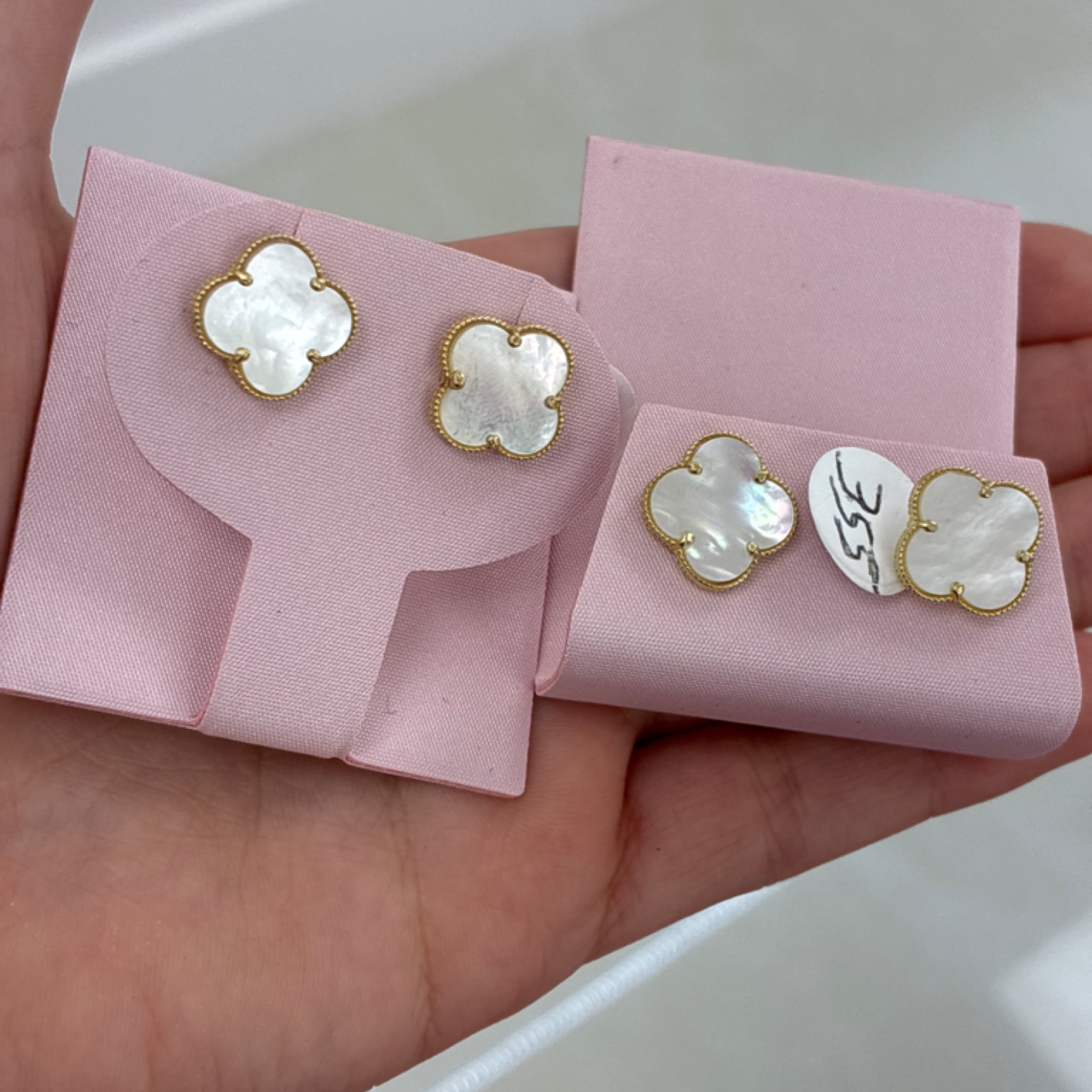 White Flower earrings 10KT