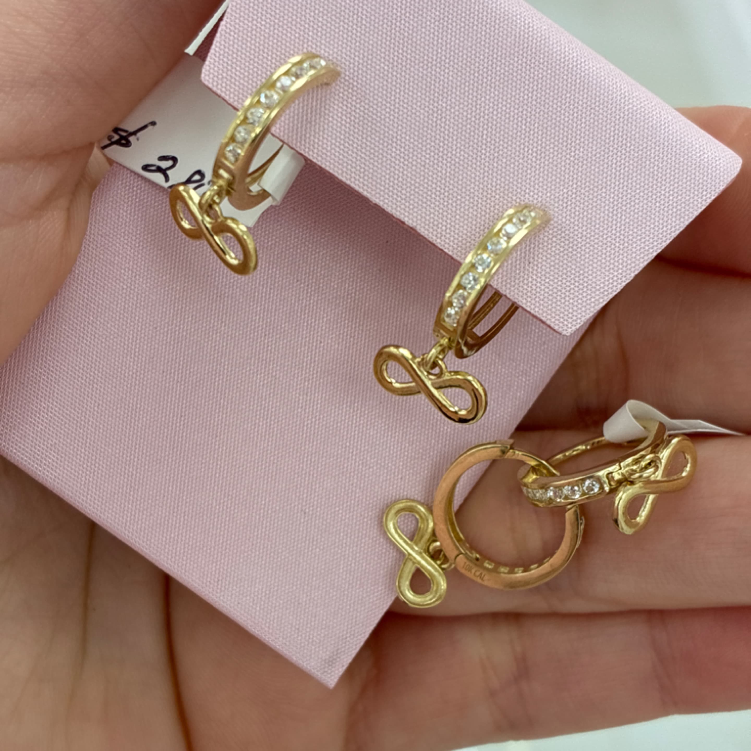 Zirconia hoops with infinity pendant 10KT
