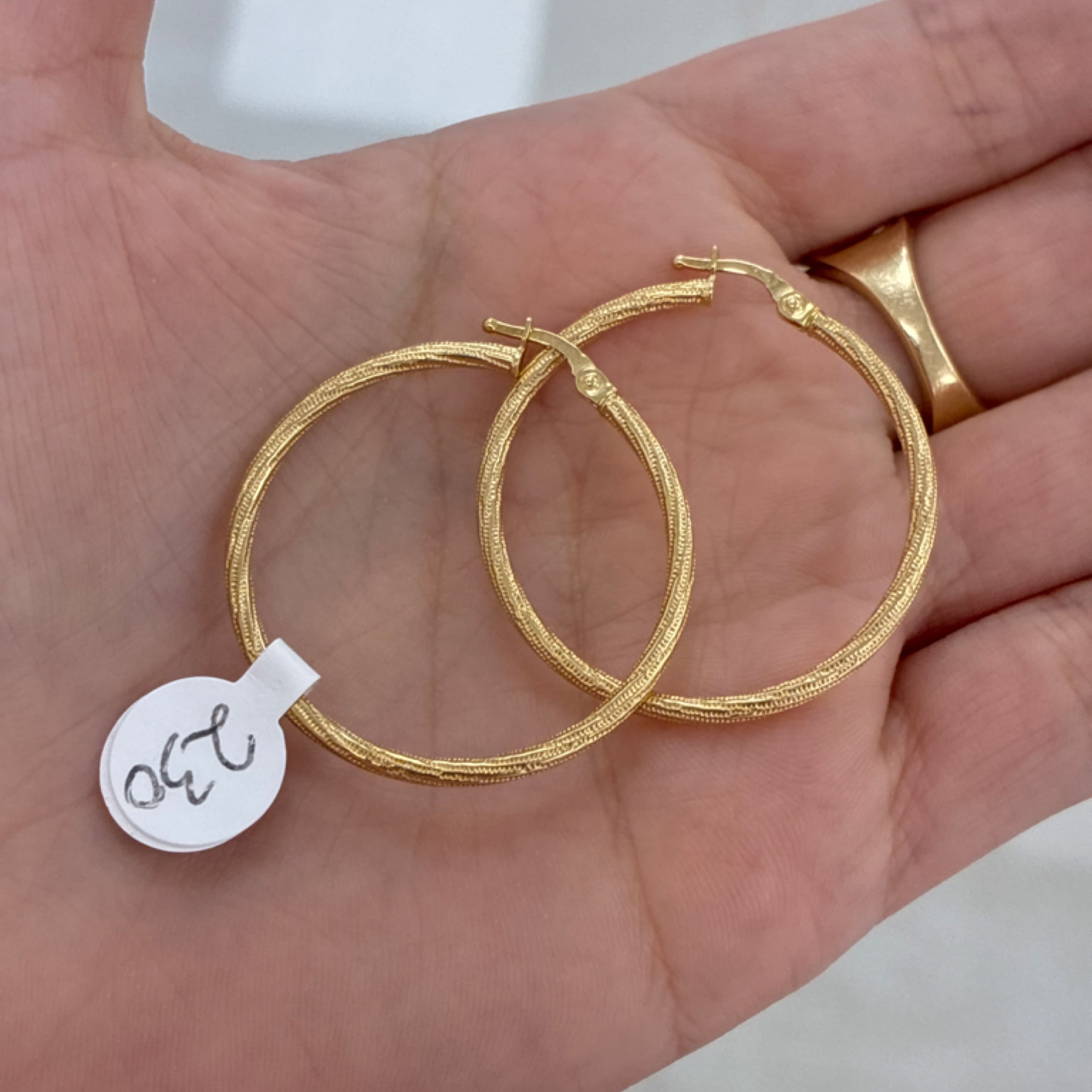 Thin hoops with designs 10KT