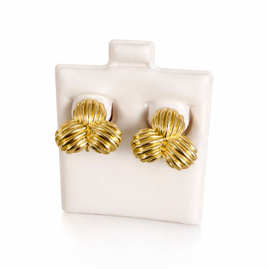 10K Gold Flower Stud Earrings