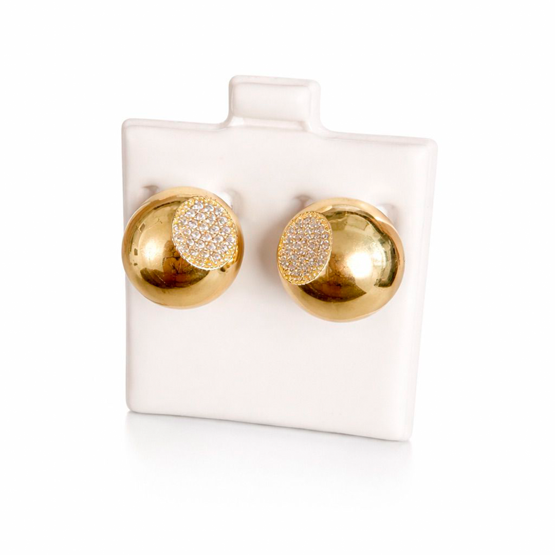 10K Gold Pavé Circle Stud Earrings